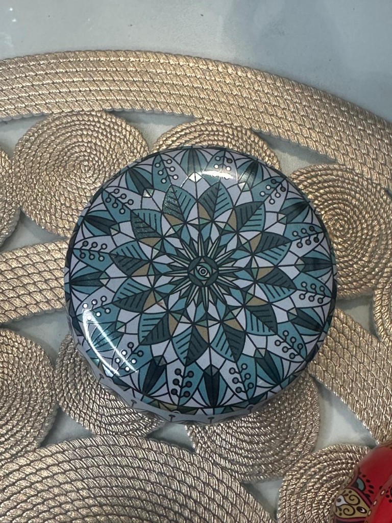 Maelora Teal Floral Mandala tin candle with teal, aqua and leaf-motif pattern